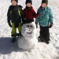 Snow man et les jeunes artistes