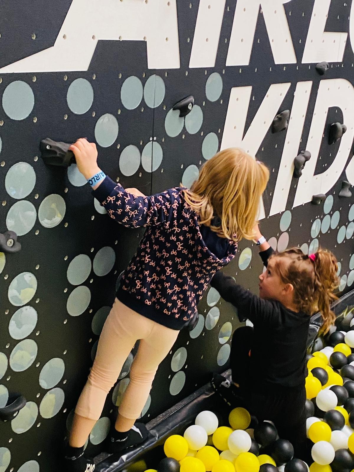 20230420 124720000 ios 1